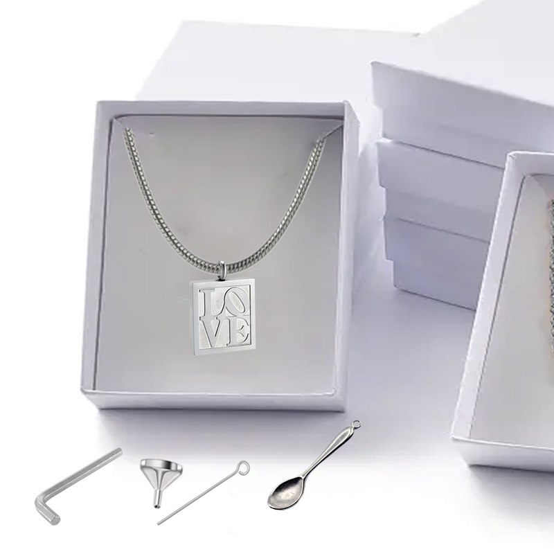 JOYA PORTACENIZAS LOVE 3D